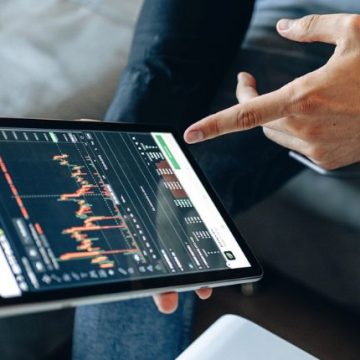 5 Saham Perusahaan Kendaraan Listrik Dunia yang Perlu Diincar Investor 5 Saham Perusahaan Kendaraan Listrik Dunia yang Perlu Diincar Investor