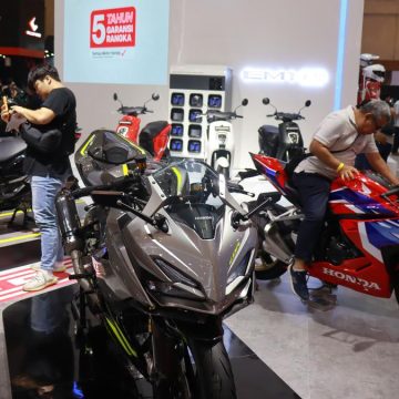 Astra Honda Motor Cetak Sejarah Baru: Produksi Tembus 100 Juta Unit Astra Honda Motor Cetak Sejarah Baru: Produksi Tembus 100 Juta Unit