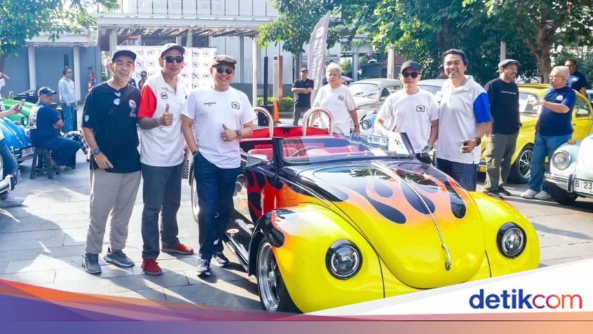 Bamsoet Hadiri Karnaval VW Kodok, Dorong Komunitas Otomotif Jadi Motor Ekonomi Kreatif