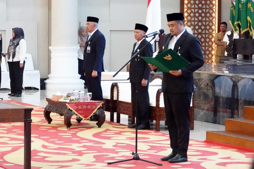 Bobby Nasution Resmi Berkantor di Kepulauan Nias, Fokus pada Pendidikan, Infrastruktur, dan Kesehatan Bobby Nasution Resmi Berkantor di Kepulauan Nias, Fokus pada Pendidikan, Infrastruktur, dan Kesehatan