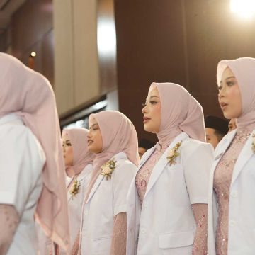FK UMS Resmi Melantik 79 Dokter Baru, Siap Berbakti untuk Kesehatan Masyarakat