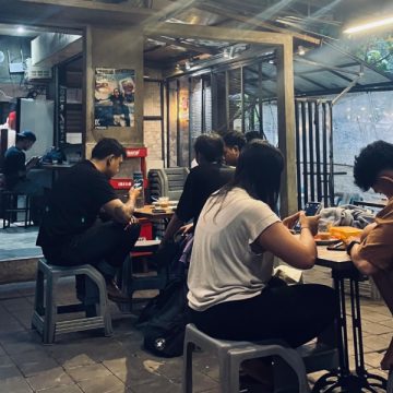 Gubernur Koster Sajikan Kuliner Gratis di 15 UMKM Bali Sambut Tumpek Krulut, Ini Daftarnya