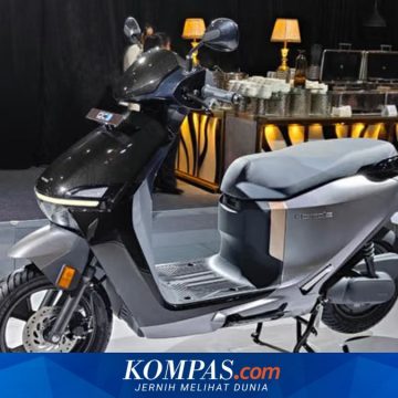 Honda Resmi Luncurkan Skuter Listrik QC3, Mampu Tempuh Jarak 145 Km Honda Resmi Luncurkan Skuter Listrik QC3, Mampu Tempuh Jarak 145 Km