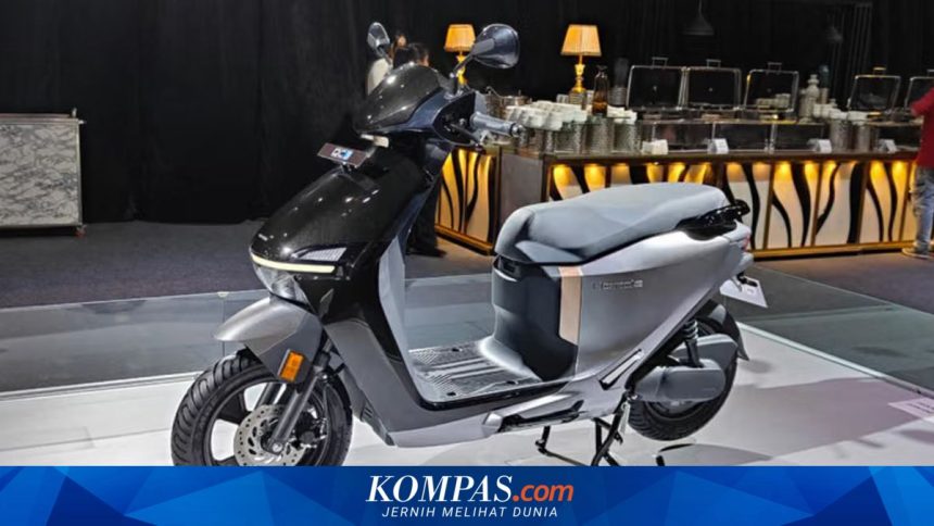 Honda Resmi Luncurkan Skuter Listrik QC3, Mampu Tempuh Jarak 145 Km