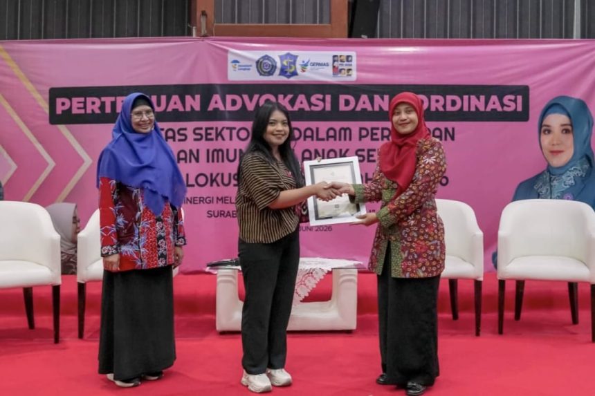 Imunisasi: Benteng Kesehatan Generasi Masa Depan, Sinergi Pemerintah dan Swasta Makin Solid Imunisasi: Benteng Kesehatan Generasi Masa Depan, Sinergi Pemerintah dan Swasta Makin Solid