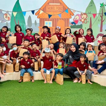 Kalla Toyota Rayakan Hari Anak Nasional dengan KIDDO: Ajak Si Kecil Berkreasi dan Mengenal Dunia Otomotif Kalla Toyota Rayakan Hari Anak Nasional dengan KIDDO: Ajak Si Kecil Berkreasi dan Mengenal Dunia Otomotif
