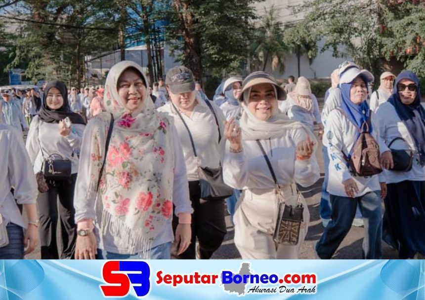 Ketua TP PKK Kapuas Berpartisipasi dalam Jalan Sehat Nasional dan Festival Kuliner di Makassar Ketua TP PKK Kapuas Berpartisipasi dalam Jalan Sehat Nasional dan Festival Kuliner di Makassar