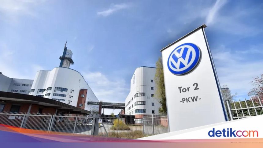 Krisis Melanda Raksasa Otomotif, PHK Massal 100.000 Karyawan Mengancam Krisis Melanda Raksasa Otomotif, PHK Massal 100.000 Karyawan Mengancam