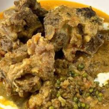 Menikmati Keunikan Gulai Kacang Ijo, Kuliner Legendaris di Surabaya Utara