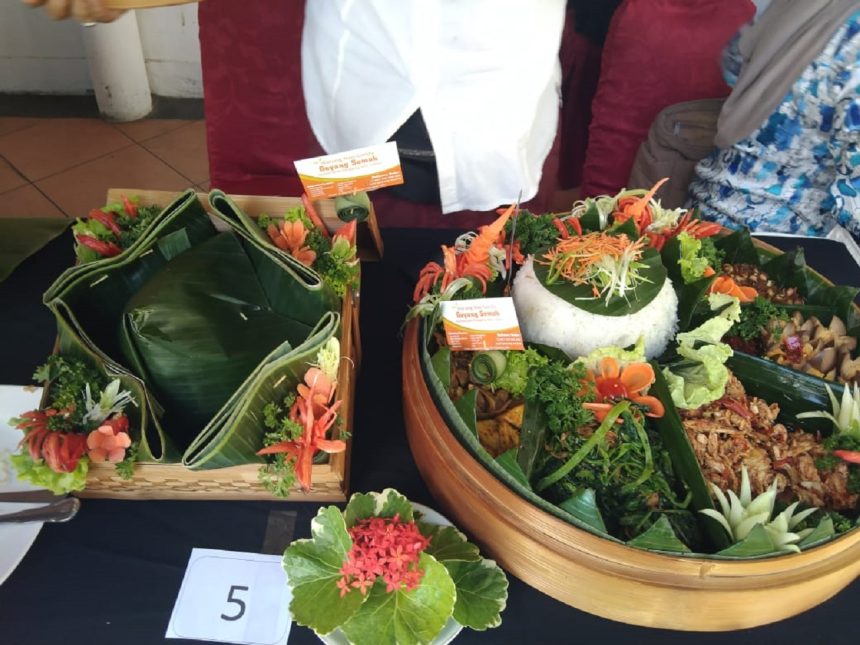 Nasi Jinggo: Sensasi Kuliner Malam Khas Denpasar yang Menggugah Selera Nasi Jinggo: Sensasi Kuliner Malam Khas Denpasar yang Menggugah Selera