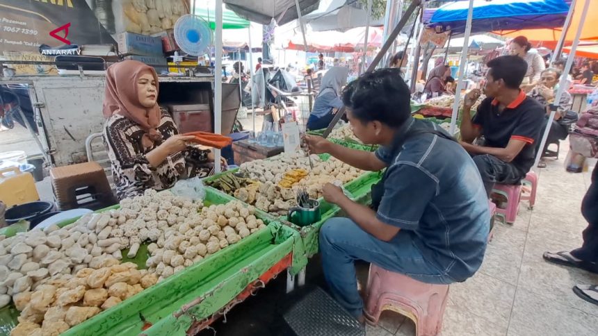 Pemkot Palembang Perbaiki Kawasan Kuliner Pempek Tumpah untuk Tingkatkan Daya Tarik Wisata