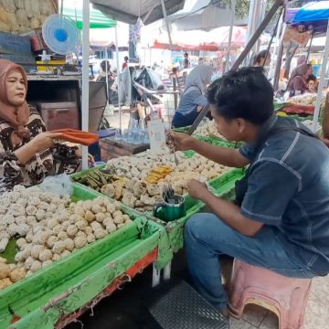 Pemkot Palembang Revitalisasi Kawasan Kuliner Pempek Tumpah