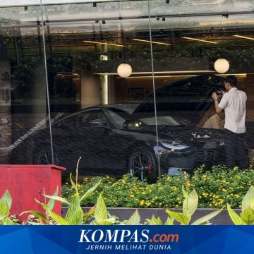 Penampakan Nissan Fairlady 400Z Tertangkap Kamera di Jakarta, Isyarat Peluncuran di GIIAS 2026?