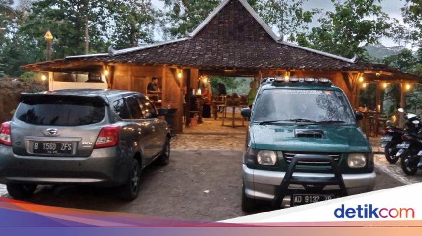 Pesona Ploso Cafe Watu Wayang: Destinasi Wisata Kuliner di Karanganyar Pesona Ploso Cafe Watu Wayang: Destinasi Wisata Kuliner di Karanganyar
