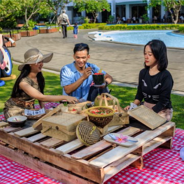 Piknik Bakulan Aston Cirebon: Sensasi Kuliner dan Rekreasi di Hamparan Hijau yang Asri