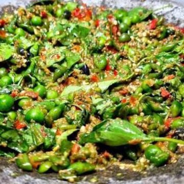 Sambal Leunca: Warisan Kuliner Sunda yang Abadi di Era Modern Sambal Leunca: Warisan Kuliner Sunda yang Abadi di Era Modern