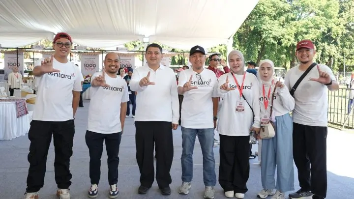 Selvi Ananda Kunjungi Festival Kuliner Dekra Expo di Makassar, Munafri Dorong UMKM Naik Kelas Selvi Ananda Kunjungi Festival Kuliner Dekra Expo di Makassar, Munafri Dorong UMKM Naik Kelas