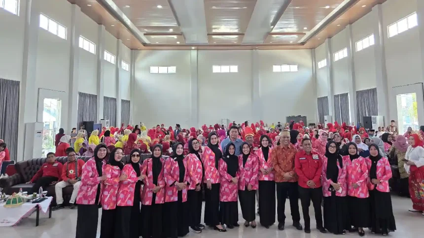 17 Paguyuban Meriahkan Lomba Kemerdekaan IWSS Sultra: Pamer Kreativitas dan Kuliner Khas Sulsel 17 Paguyuban Meriahkan Lomba Kemerdekaan IWSS Sultra: Pamer Kreativitas dan Kuliner Khas Sulsel