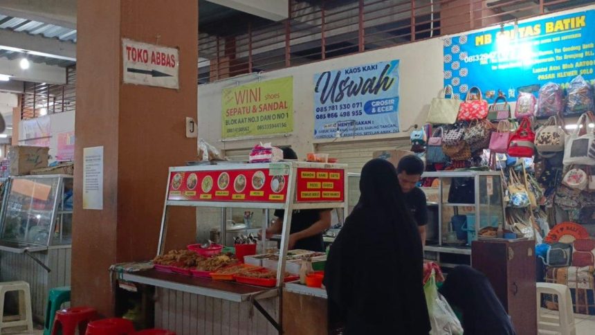 3 Kuliner Legendaris di Sekitar Pasar Klewer Solo, Wajib Coba Tengkleng 3 Kuliner Legendaris di Sekitar Pasar Klewer Solo, Wajib Coba Tengkleng
