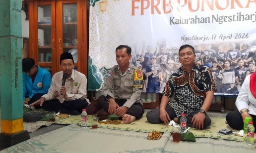 Bhabinkamtibmas Ngestiharjo Aktif Kawal PSN Terpadu, Angka Bebas Jentik Tembus 90,2 Persen di Onggobayan Bhabinkamtibmas Ngestiharjo Aktif Kawal PSN Terpadu, Angka Bebas Jentik Tembus 90,2 Persen di Onggobayan