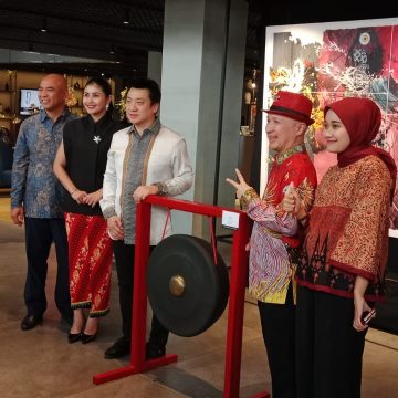 BMW Astra Memperkenalkan The Art of Joy: Perpaduan Harmonis antara Seni dan Otomotif BMW Astra Memperkenalkan The Art of Joy: Perpaduan Harmonis antara Seni dan Otomotif