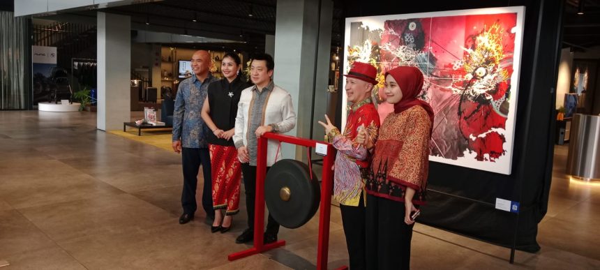 BMW Astra Memperkenalkan The Art of Joy: Perpaduan Harmonis antara Seni dan Otomotif BMW Astra Memperkenalkan The Art of Joy: Perpaduan Harmonis antara Seni dan Otomotif
