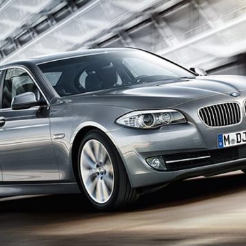 BMW Tarik 27.720 Unit Mobil Mewah, Perbaikan Cukup dengan Lem Khusus