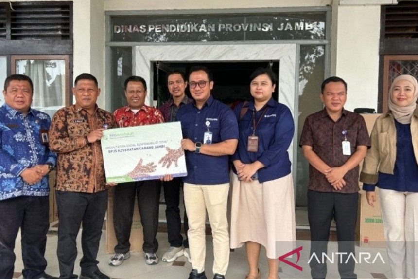 BPJS Kesehatan Jambi Salurkan 40 Ribu Masker untuk Cegah Penyebaran Covid-19