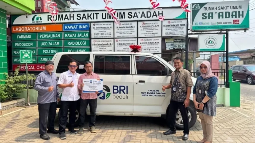 BRI Peduli Salurkan Mobil Kesehatan ke RSU Sa’adah Singkawang