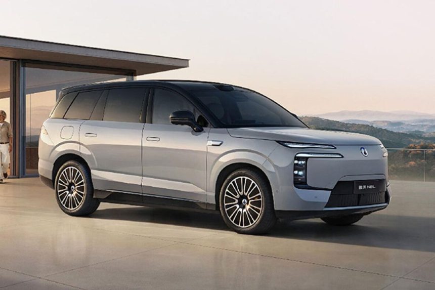 Denza N8: SUV Listrik Terbaru dengan Jangkauan Mencapai 1.000 Kilometer Denza N8: SUV Listrik Terbaru dengan Jangkauan Mencapai 1.000 Kilometer