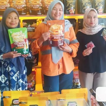 Didampingi PTAR, UMKM Kuliner Tapsel Naik Kelas: Omzet Eza Cake Tembus Rp20 Juta
