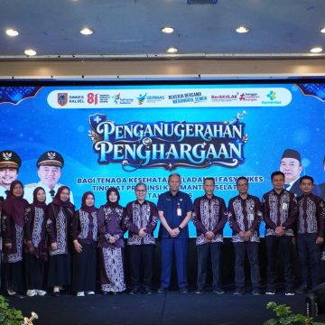 Dinkes Kalsel Beri Penghargaan kepada Tenaga Kesehatan Teladan Tahun 2026