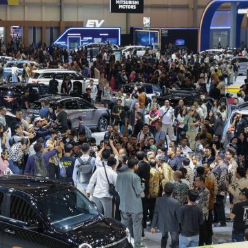 Dominasi Astra di Pasar Mobil Nasional 50%, BYD Mulai Beri Tekanan