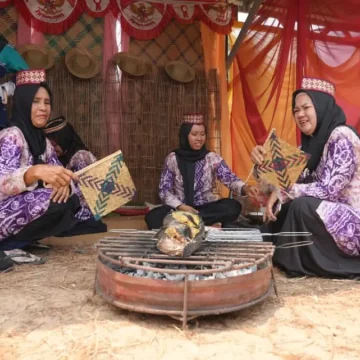 Festival Haruan Kuripan: Merayakan Warisan Kuliner Khas Banua Festival Haruan Kuripan: Merayakan Warisan Kuliner Khas Banua