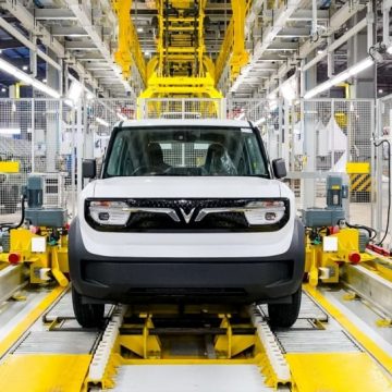 Gowa Motor Group Bidik Ekspansi Besar dengan VinFast, Target 150 Showroom di Indonesia Gowa Motor Group Bidik Ekspansi Besar dengan VinFast, Target 150 Showroom di Indonesia