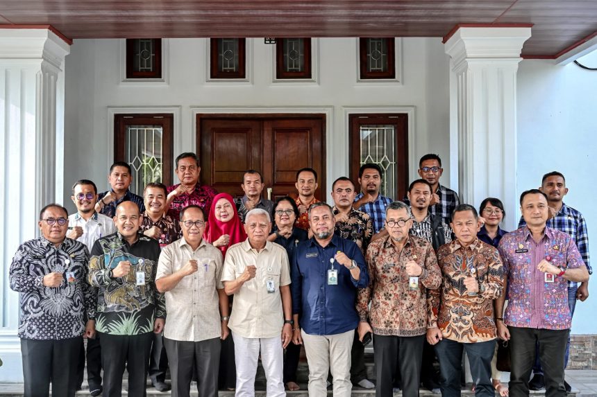 Gunungsitoli Raih Target UHC, Wagub Surya Dorong Penguatan Layanan Kesehatan Berkelanjutan