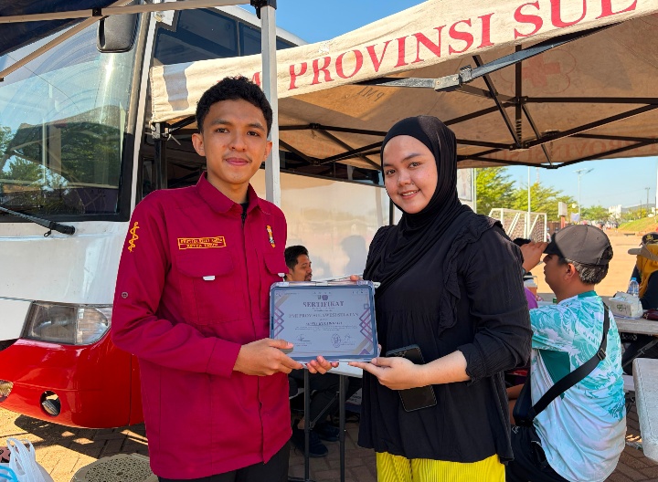 IMM FK Unismuh dan PMI Sulsel Sediakan Layanan Kesehatan Gratis di CFD Syekh Yusuf IMM FK Unismuh dan PMI Sulsel Sediakan Layanan Kesehatan Gratis di CFD Syekh Yusuf