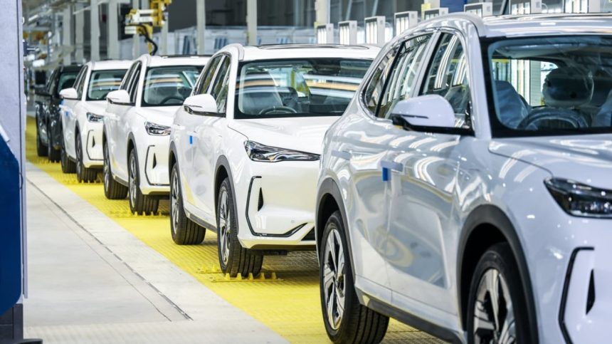 Indef: Insentif Otomotif Akan Pacu Produksi Mobil Listrik Lokal Indef: Insentif Otomotif Akan Pacu Produksi Mobil Listrik Lokal