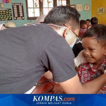 Inovasi Kesehatan Sekolah: Petugas Puskesmas Pekalongan Lakukan Deteksi Dini Tanpa Ambulans dan Seragam