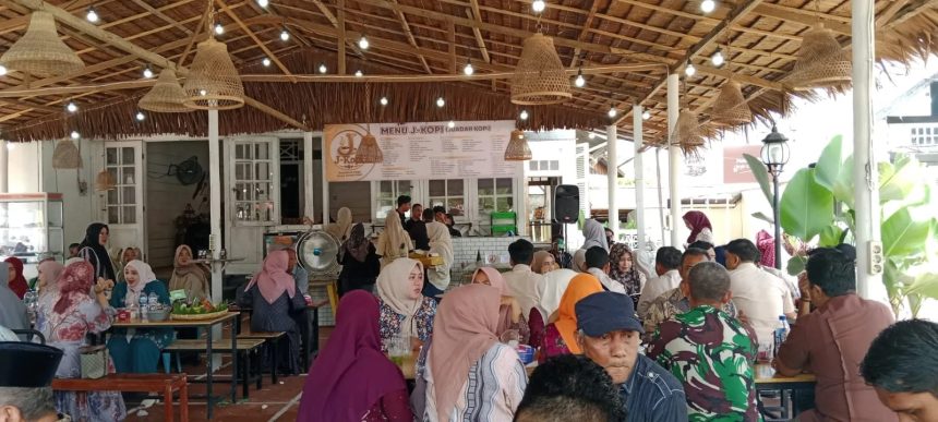 J-KOPI Hadir Semarakkan Panggung Kuliner Aceh Selatan J-KOPI Hadir Semarakkan Panggung Kuliner Aceh Selatan