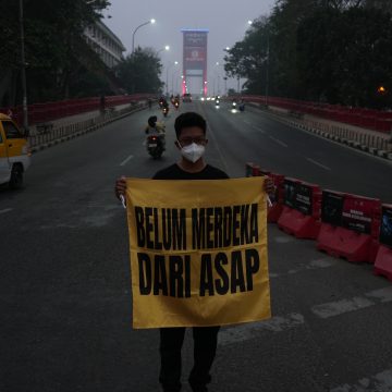 Kabut Asap Karhutla: Ancaman Serius bagi Kesehatan Pelajar Palembang Kabut Asap Karhutla: Ancaman Serius bagi Kesehatan Pelajar Palembang