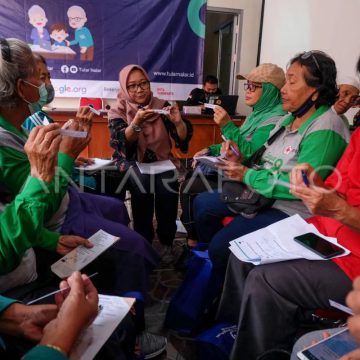 Kemenkes Bangun Ekosistem Kesehatan Digital untuk Dukung Lansia Produktif Kemenkes Bangun Ekosistem Kesehatan Digital untuk Dukung Lansia Produktif