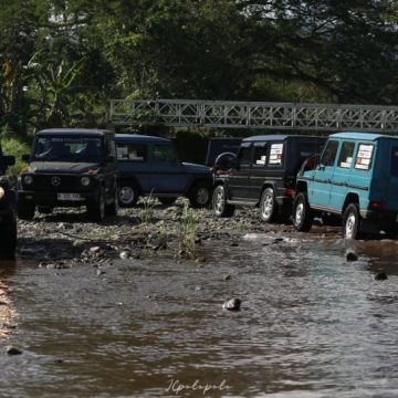 Komunitas Mercedes Jip Indonesia: Eksplorasi Sejarah Kerajaan Nusantara