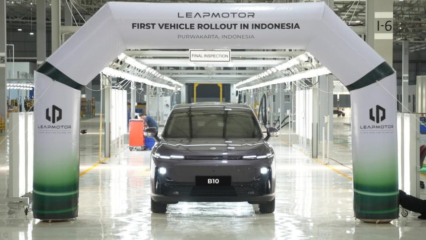 Leapmotor Resmi Memproduksi B10 dan C10 di Indonesia