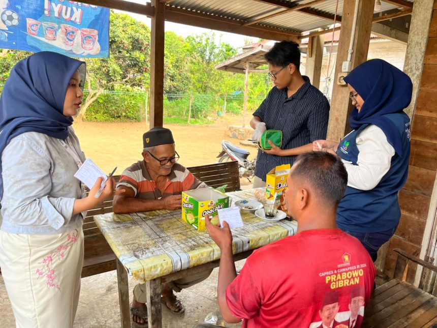 Mahasiswa KKN Unimal Jemput Bola Layanan Kesehatan di Gampong Seuneubok Drien Mahasiswa KKN Unimal Jemput Bola Layanan Kesehatan di Gampong Seuneubok Drien