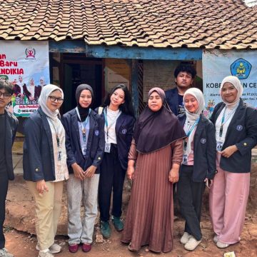 Mahasiswa KKNT IPB Dorong Potensi Kuliner Lokal Desa Panyaungan Lewat Digitalisasi Pemasaran Dodol dan Madu Tradisional Mahasiswa KKNT IPB Dorong Potensi Kuliner Lokal Desa Panyaungan Lewat Digitalisasi Pemasaran Dodol dan Madu Tradisional