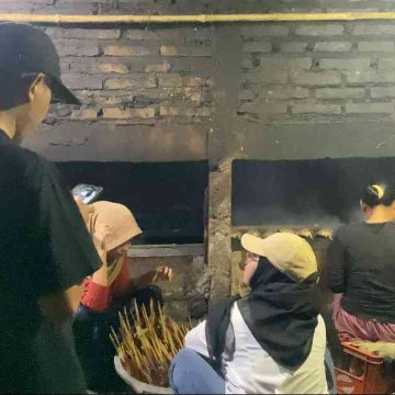 Menelusuri Keunikan Tradisi Kuliner Ikan Asap Bu Sami dan Pak Ngatiran