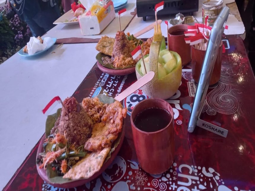 Menjelajahi Keunikan Tahu Isi Daun Singkong di Sentra Wisata Kuliner Surabaya
