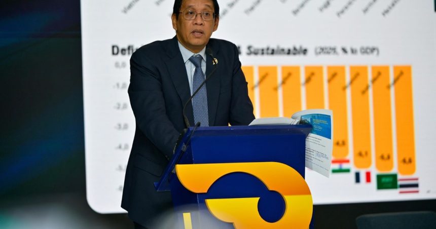Menkeu Purbaya Pastikan Dukungan Pemerintah untuk Industri Otomotif di Ajang GIIAS 2026