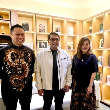 Menteri Ekonomi Kreatif Dukung Akc Library & Cafe: Sinergi Kuliner dan Literasi